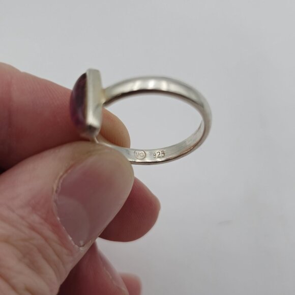 Size 8.5 Sterling Silver Unique Shape Garnet Stone Ring A3009 - Picture 5 of 8